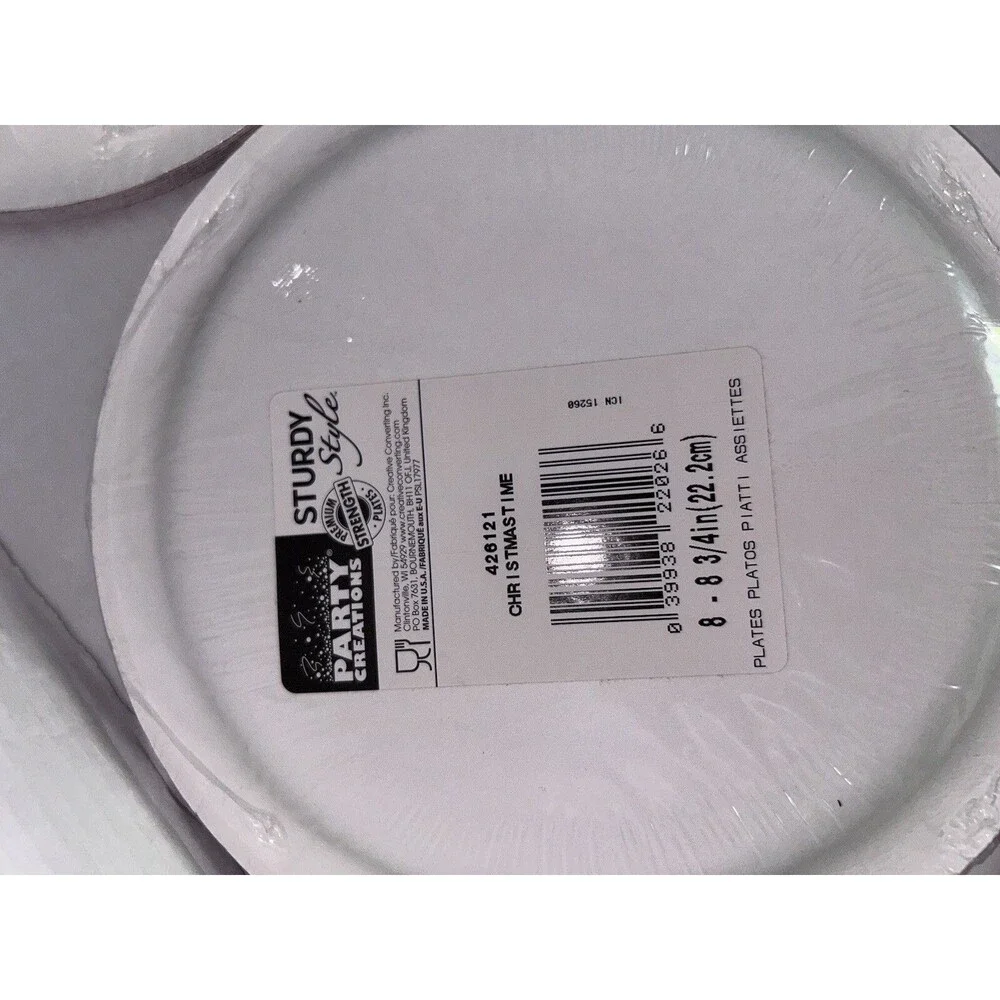 Christmas Poinsetta paper plates 8 packages
